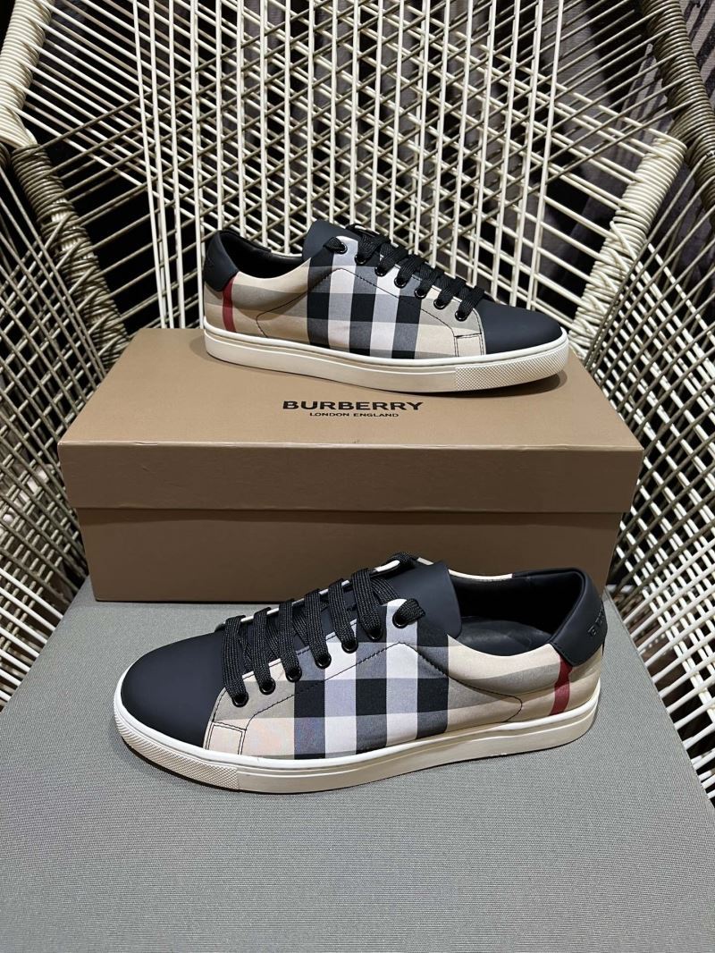 Burberry Low Shoes